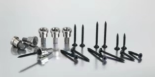 新鄉(xiāng)板材:不同位置鋁天花吊頂?shù)谋pB(yǎng)小技巧